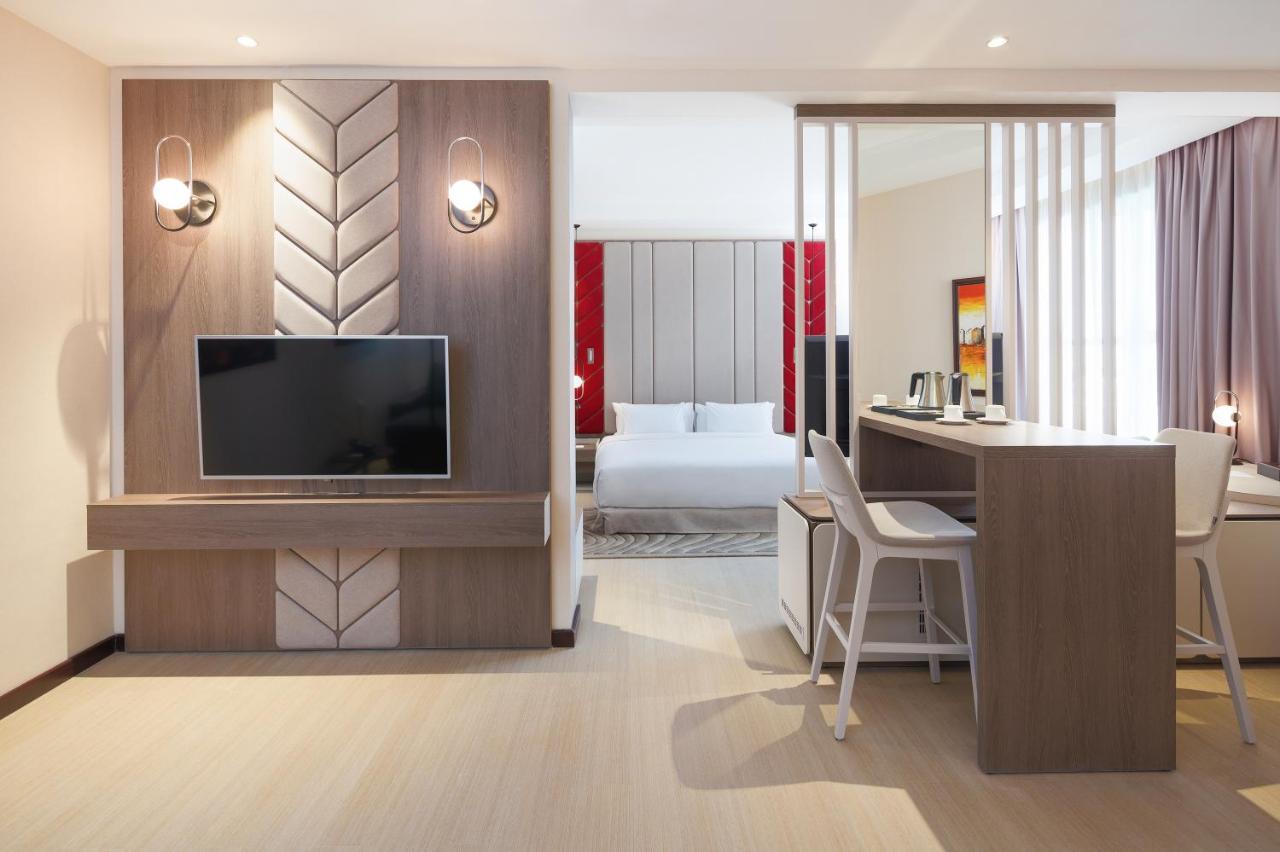 Barcelo Al Jaddaf, Dubai Hotel Екстериор снимка