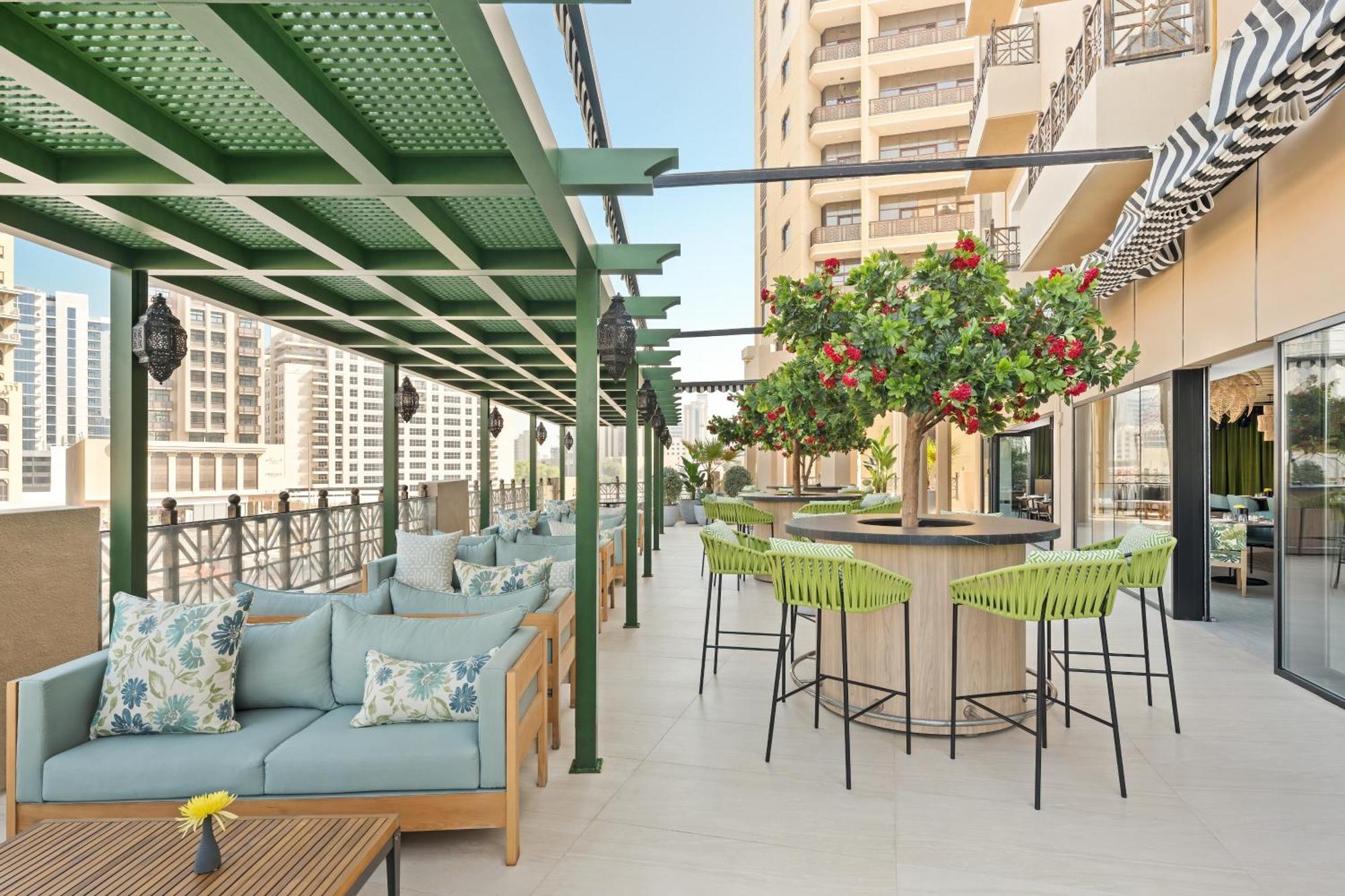 Barcelo Al Jaddaf, Dubai Hotel Екстериор снимка Rooftop terrace